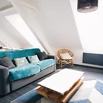 Hyper Centre , Climatise