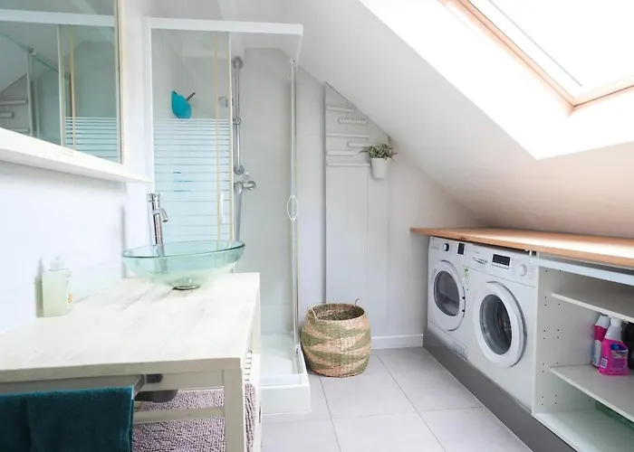 Hyper Center ,private Parking Appartement