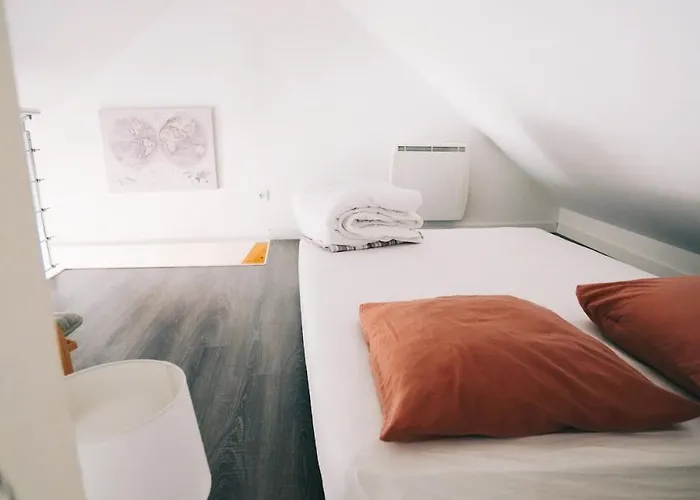 Hyper Center ,private Parking Colmar