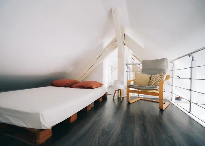 Hyper Centre , Climatise